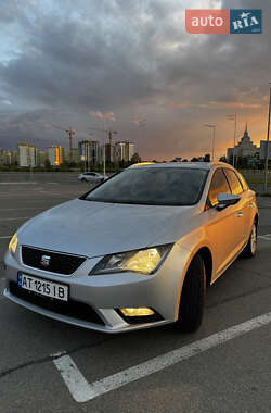 Универсал SEAT Leon 2015 в Софиевской Борщаговке