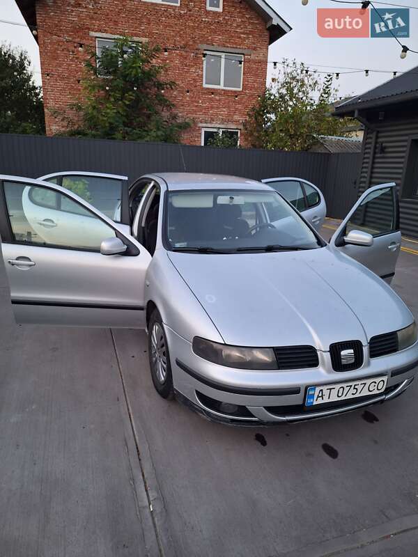 Хэтчбек SEAT Leon 2000 в Тысменице фото 2 Хэтчбек SEAT Leon 2000 в Тысменице