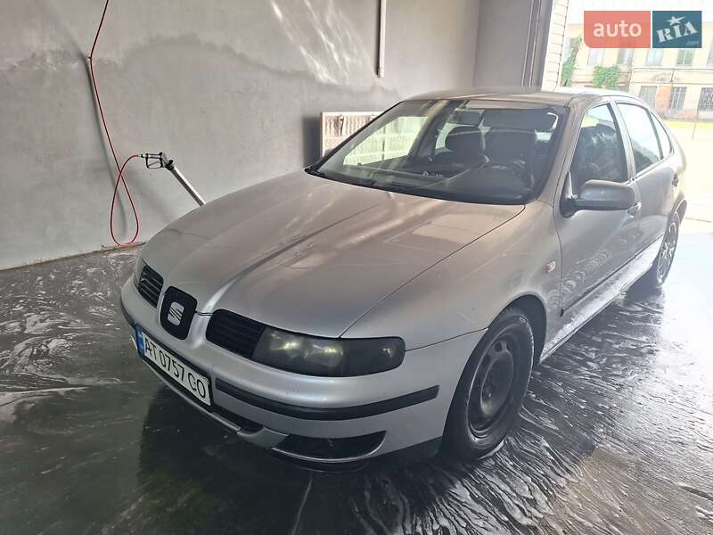 Хэтчбек SEAT Leon 2000 в Тысменице фото 24 Хэтчбек SEAT Leon 2000 в Тысменице