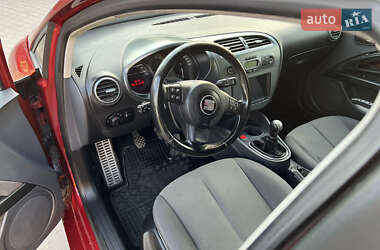 Хэтчбек SEAT Leon 2006 в 