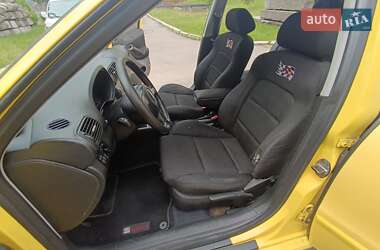 Хетчбек SEAT Leon 2004 в 