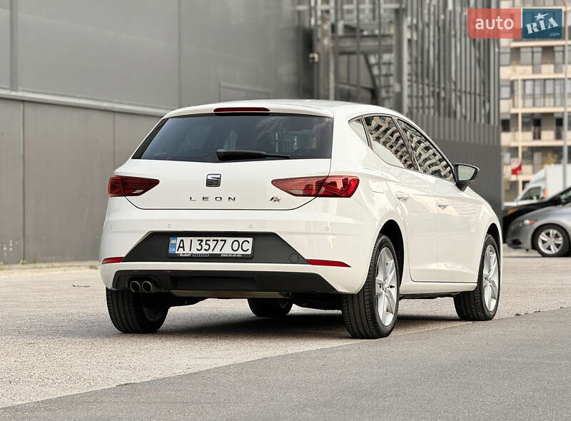 Хэтчбек SEAT Leon 2018 в Киеве