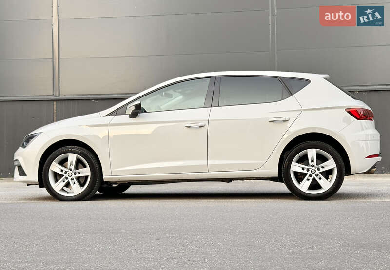 Хэтчбек SEAT Leon 2018 в Киеве