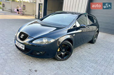 Хэтчбек SEAT Leon 2005 в 
