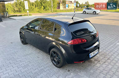 Хэтчбек SEAT Leon 2005 в 