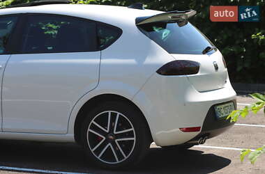 Хэтчбек SEAT Leon 2010 в 