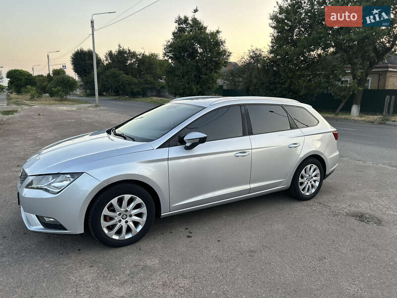 Универсал SEAT Leon 2014 в Черкассах