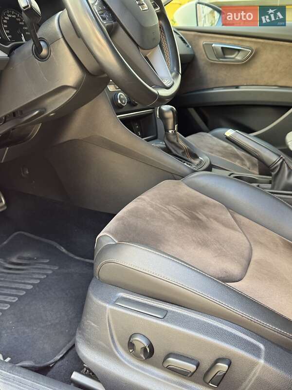 Универсал SEAT Leon 2016 в Киеве