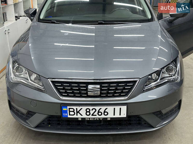 Универсал SEAT Leon 2017 в Киеве