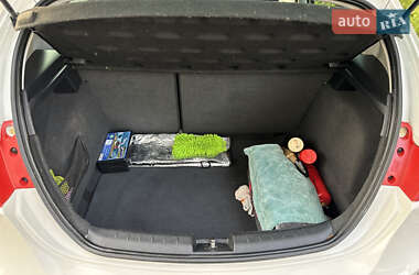Хэтчбек SEAT Leon 2010 в 