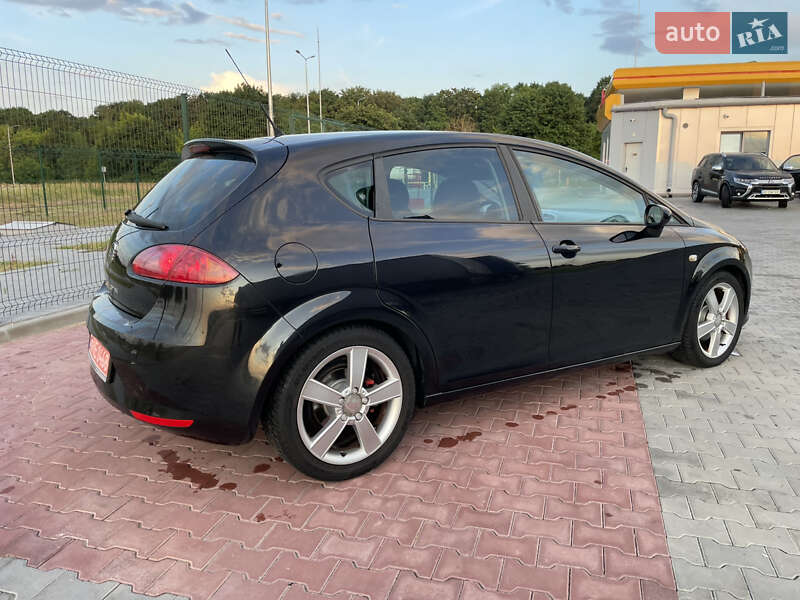 Хетчбек SEAT Leon 2007 в Луцьку