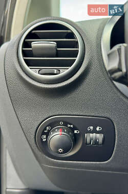 Хэтчбек SEAT Leon 2008 в 