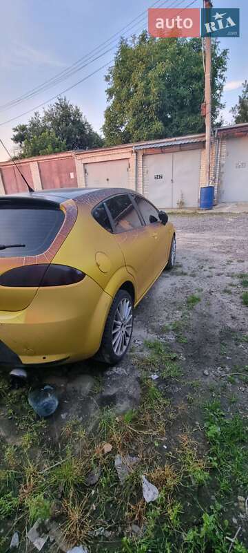 Хэтчбек SEAT Leon 2007 в Львове