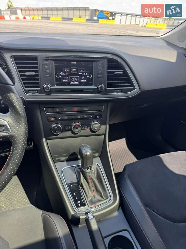 Хетчбек SEAT Leon 2013 в Києві