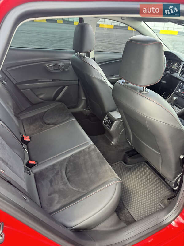 Хетчбек SEAT Leon 2013 в Києві