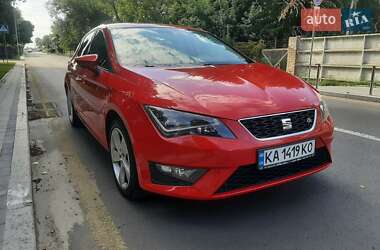 Хэтчбек SEAT Leon 2013 в Киеве