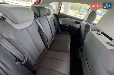 Хэтчбек SEAT Leon 2005 в 