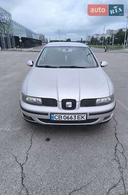 Хэтчбек SEAT Leon 2003 в 