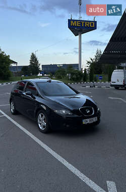 Хетчбек SEAT Leon 2008 в Рівному