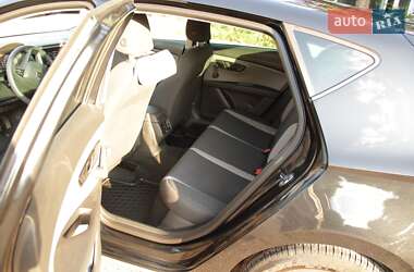 Хэтчбек SEAT Leon 2013 в 