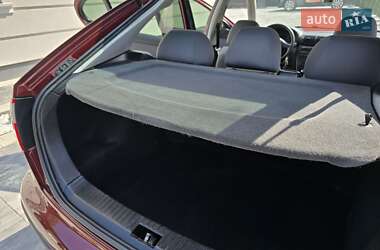 Хэтчбек SEAT Leon 2003 в 