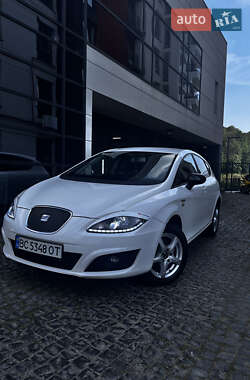 Хэтчбек SEAT Leon 2011 в Львове