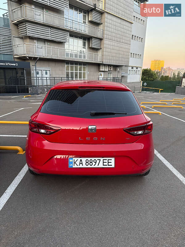 Хетчбек SEAT Leon 2013 в Києві