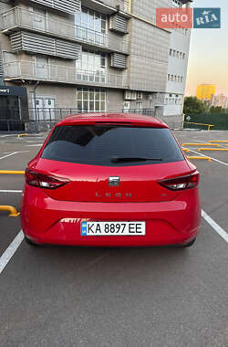 Хэтчбек SEAT Leon 2013 в 