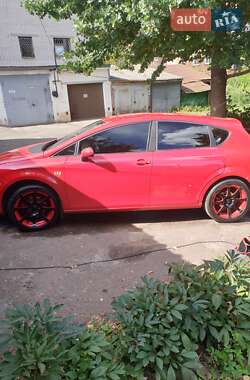 Хэтчбек SEAT Leon 2008 в 