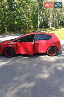 Хэтчбек SEAT Leon 2008 в 
