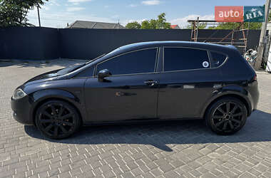 Хэтчбек SEAT Leon 2007 в 