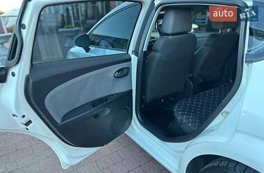 Хэтчбек SEAT Leon 2011 в 