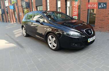 Хэтчбек SEAT Leon 2008 в 