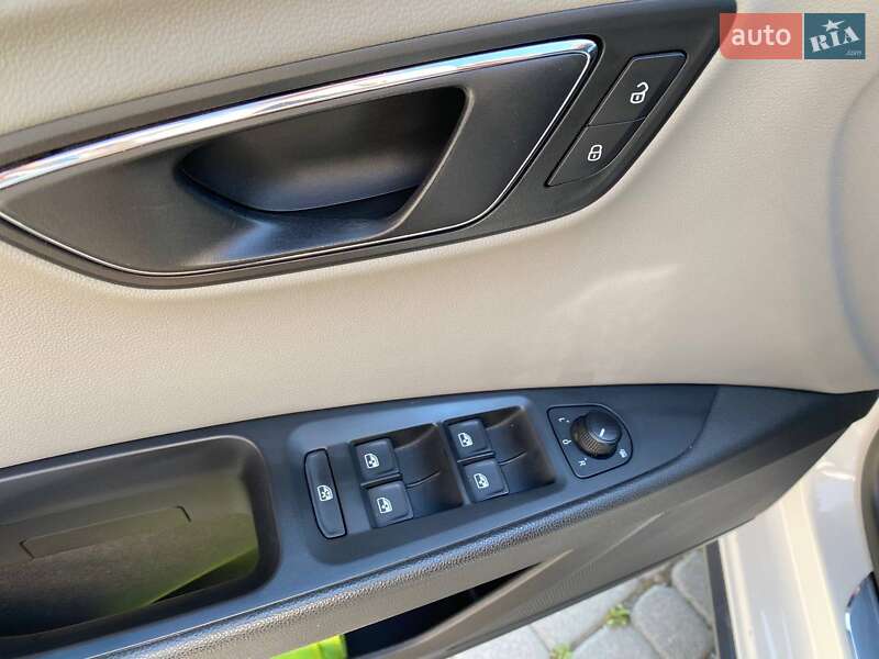 Универсал SEAT Leon 2016 в Львове