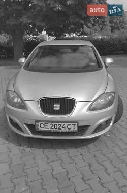Хэтчбек SEAT Leon 2012 в Черновцах