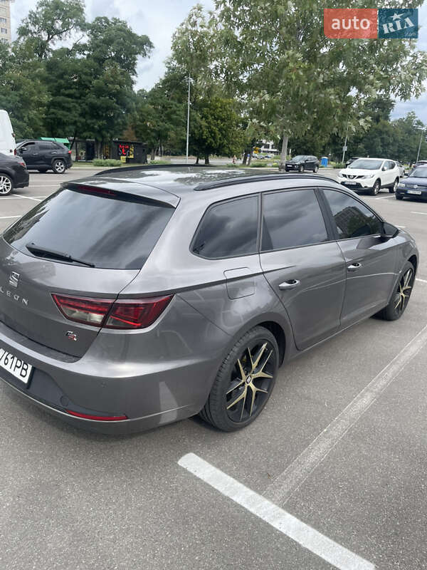 Универсал SEAT Leon 2013 в Киеве