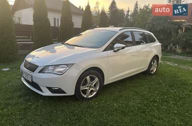 Хэтчбек SEAT Leon 2014 в Ивано-Франковске