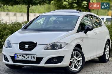 Хэтчбек SEAT Leon 2010 в Ивано-Франковске