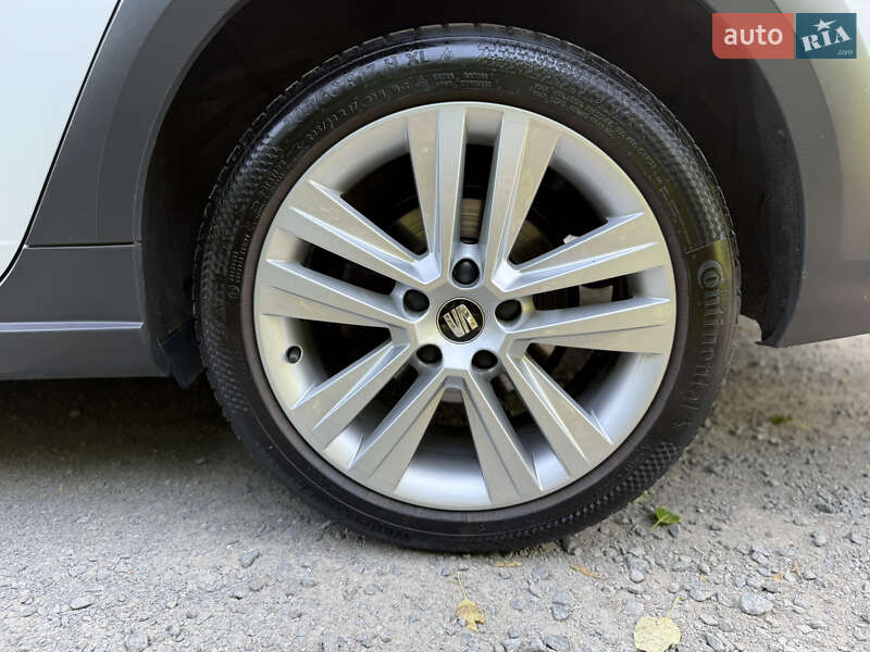 Універсал SEAT Leon 2014 в Рівному