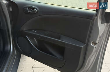 Хэтчбек SEAT Leon 2007 в 
