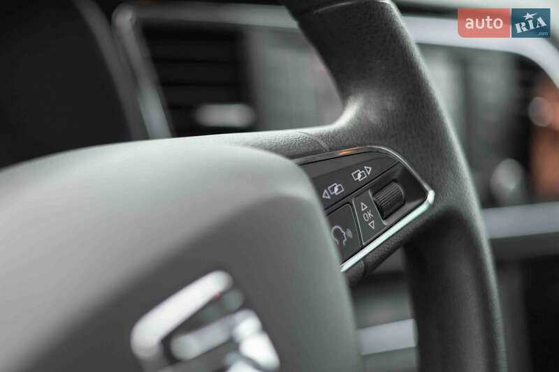 Універсал SEAT Leon 2014 в Ужгороді