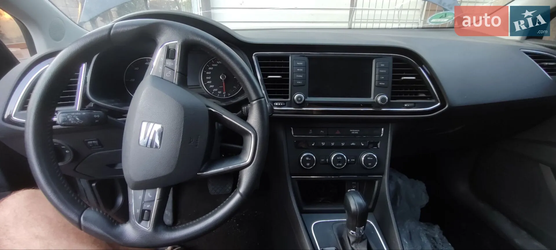 2016 SEAT Leon - мініатюра 2