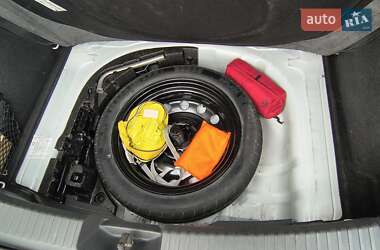 Хэтчбек SEAT Leon 2013 в 