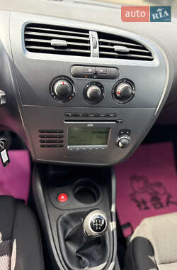 Хэтчбек SEAT Leon 2007 в 