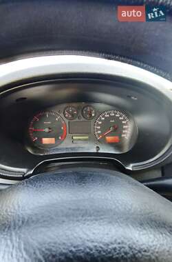 Хэтчбек SEAT Leon 1999 в 