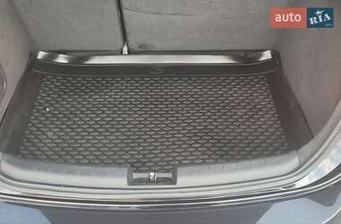 Хэтчбек SEAT Leon 2011 в 