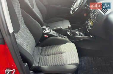 Хэтчбек SEAT Leon 2010 в 