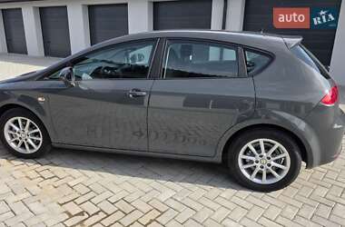 Хетчбек SEAT Leon 2010 в Луцьку