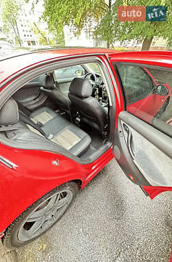 Хэтчбек SEAT Leon 2004 в 