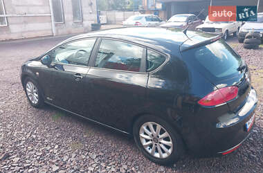 Хэтчбек SEAT Leon 2012 в Кривом Роге